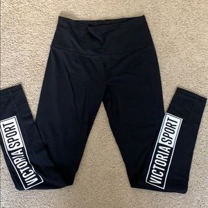 VS black leggings - M long